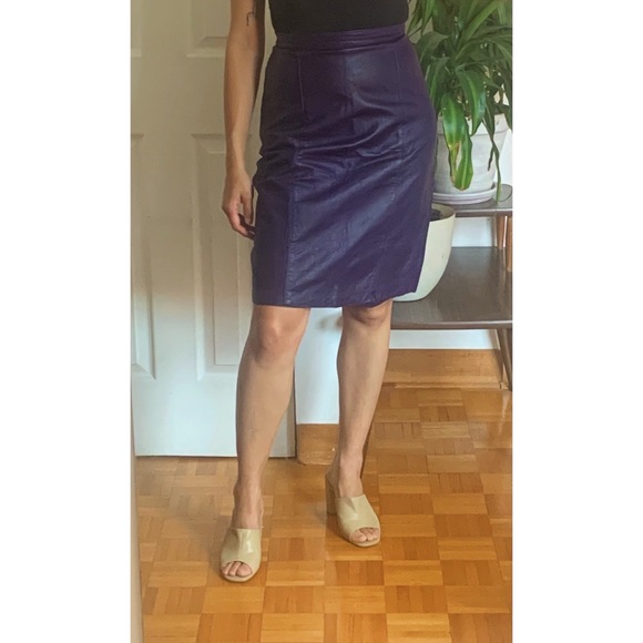 Vintage Leather High Waist Pencil Skirt - Picture 2 of 6